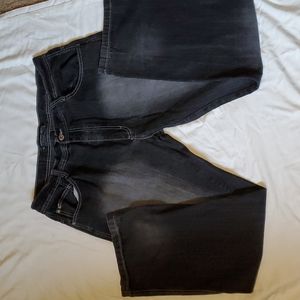 Men's South Pole Black denim, size 38/32